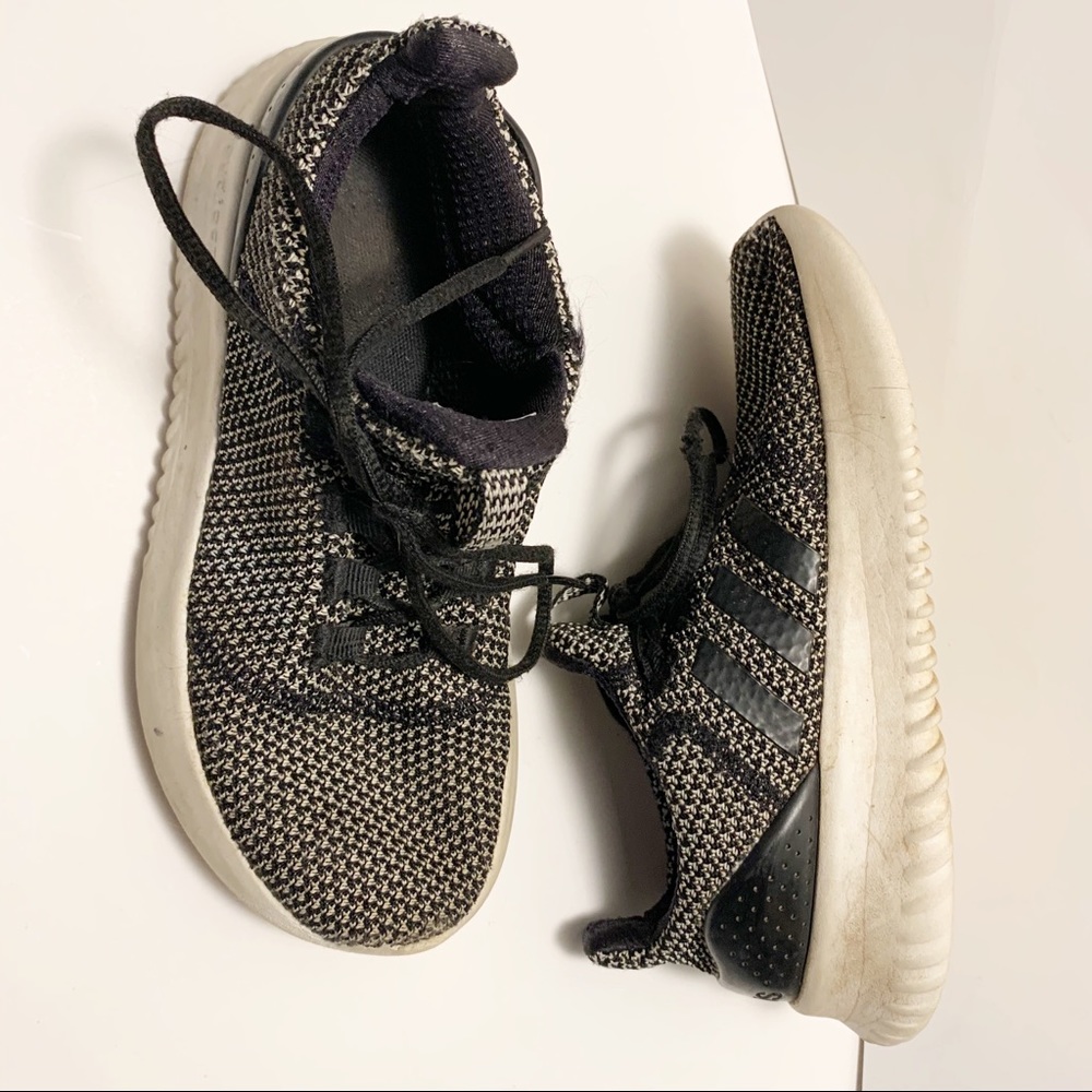 Size 3 cloud foam big boy shoes